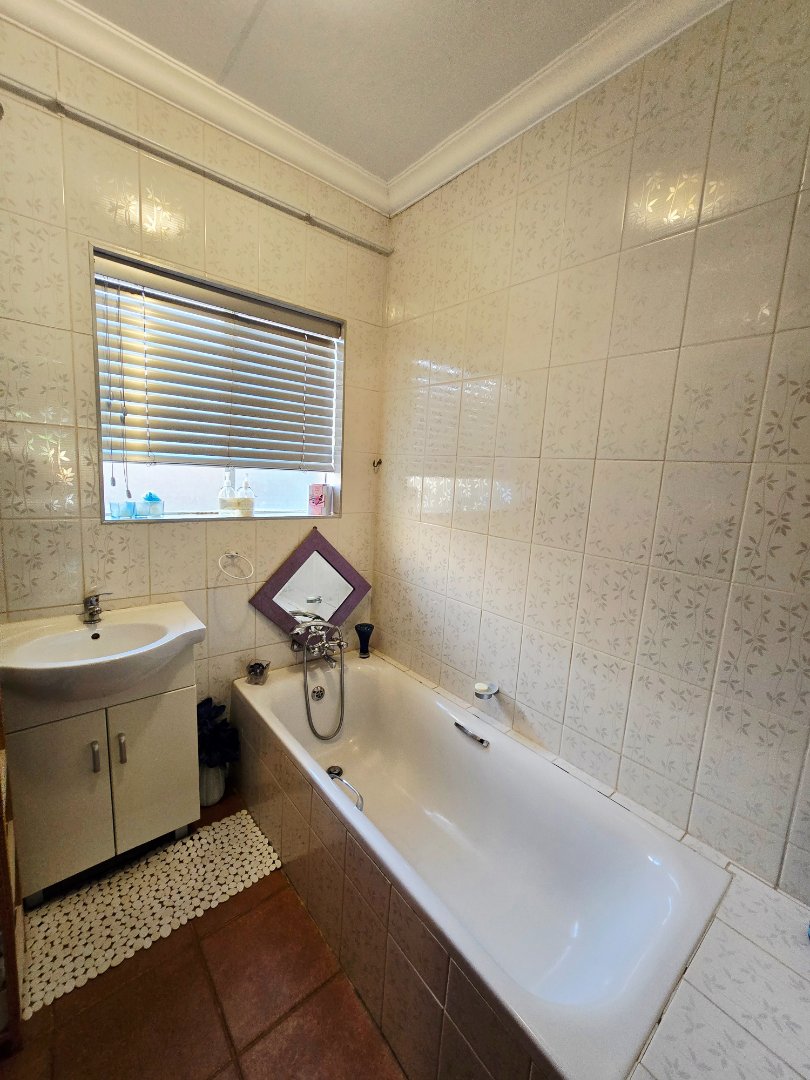 3 Bedroom Property for Sale in Wilkoppies North West